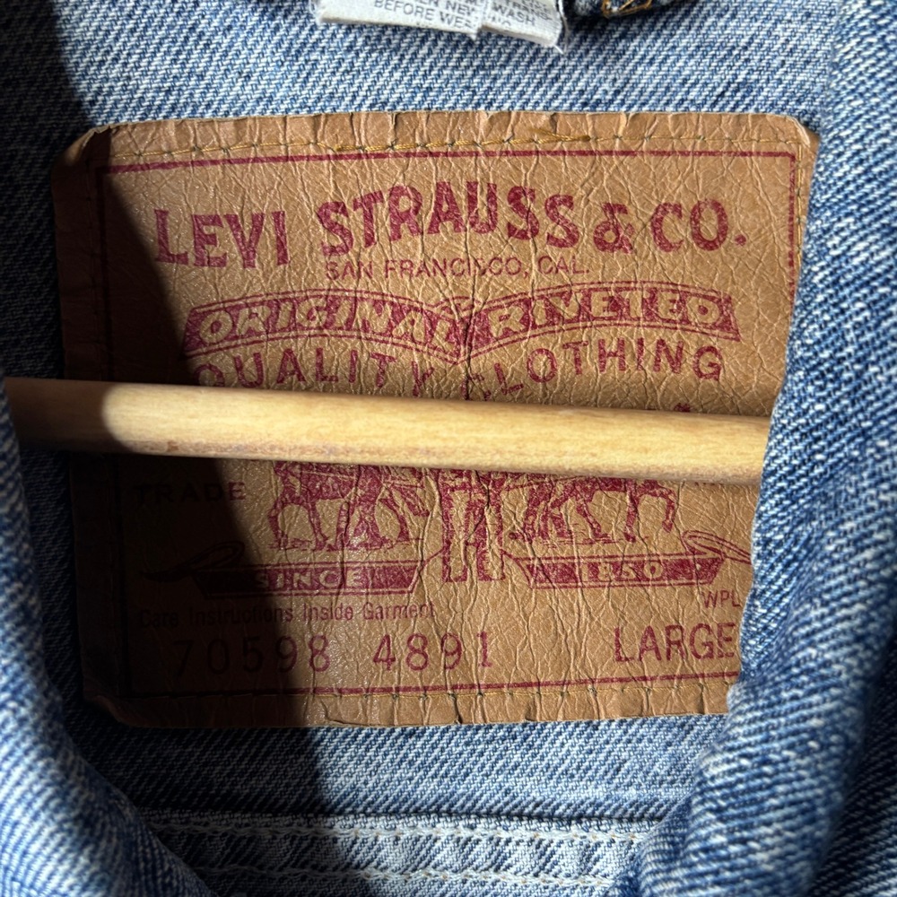 Vintage Y2K Levis 70598 4891 Denim Trucker Jacket Light Wash Mens Large Western - Picture 4 of 11